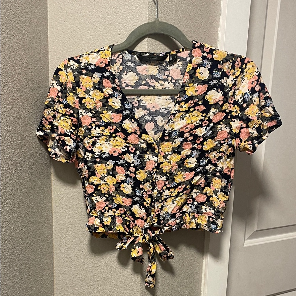 Vero Moda Floral Tie-Front Crop Top - Black, Yellow, Pink